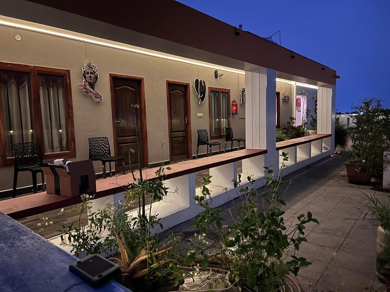The French Villa Elite Pondicherry Exteriör bild